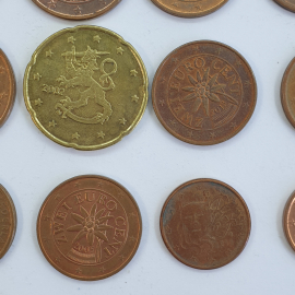 Монеты 1/2/5/20 центов, года 2000-2013, 28 штук. Картинка 15